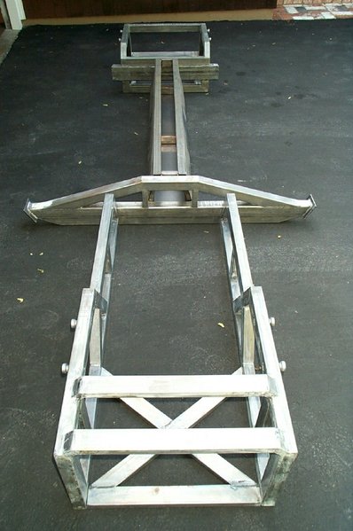 Chassis, rear view.