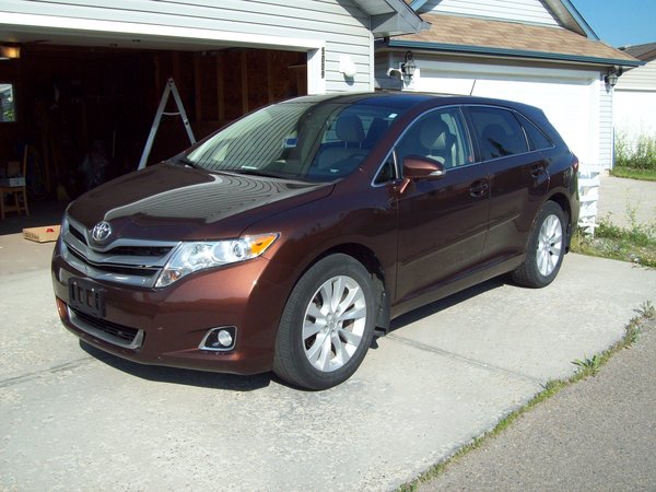 2013 Toyota Vensa, sunset bronze