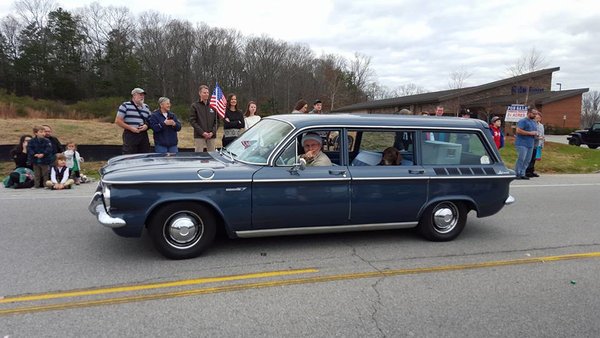 Collegedale, TN Christmas parade - 2015