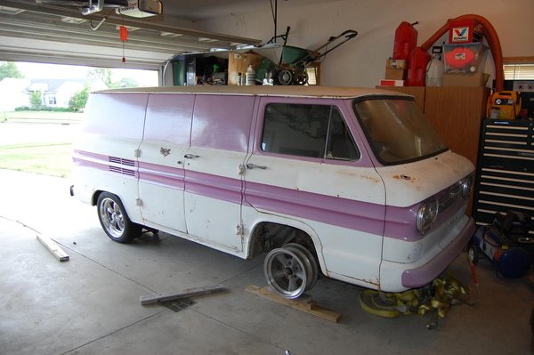 1961 Corvair 95 Panel Van 012.jpg