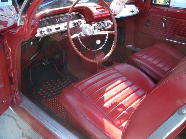 Driver side interior.JPG