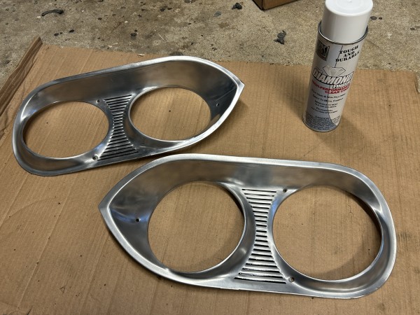 Polished bezels with Scott’s stickers and clear coat.
