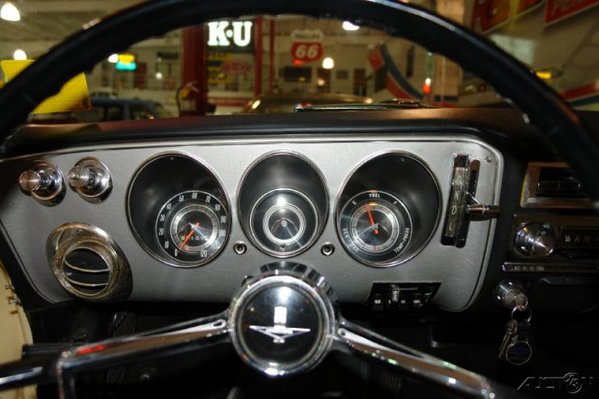 1965 Air conditioned Corvair (11).jpg