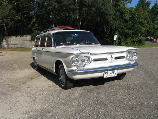 1962 Corvair Monza Lakewood Station Wagon (1).JPG