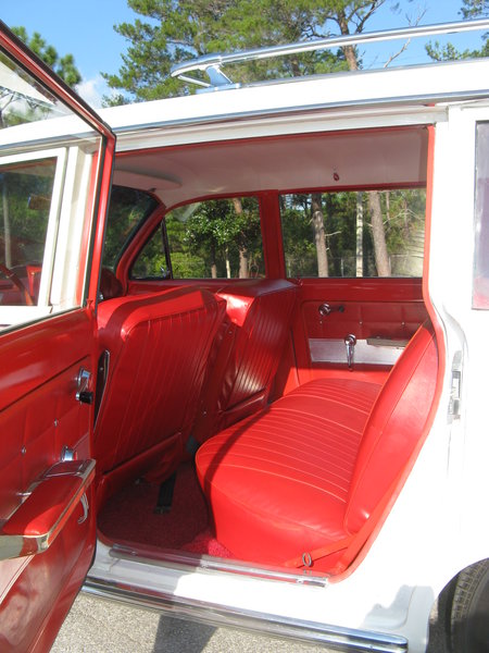 1962 Corvair Monza Lakewood Station Wagon (17).JPG