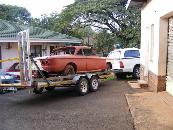 Sunday morning 6am ready to take on my trip back to Grahamstown