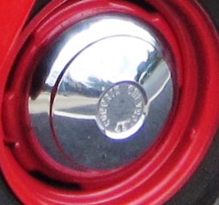 1960 CORVAIR HUB CAP.jpg