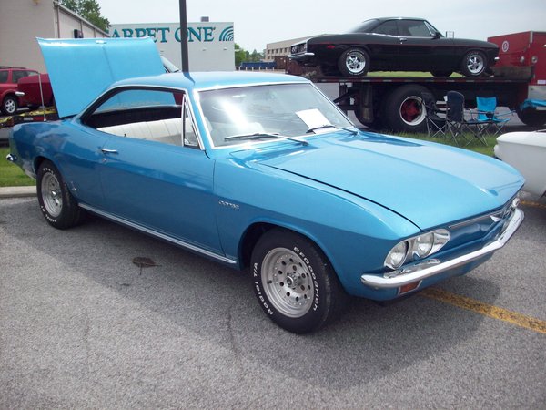 2010 corvair show 033.jpg