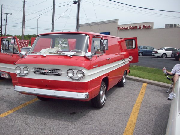 2010 corvair show 040.jpg