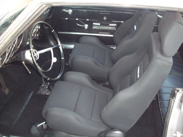 seats 006.jpg