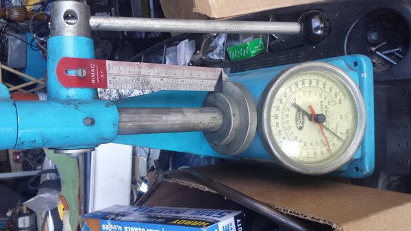 Rimac valve spring tester