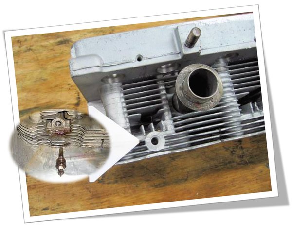 Thermistor Location (Left Cylinder Head)