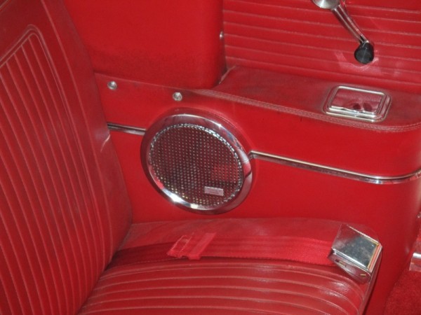 Corvair speakers 003 (800x600).jpg