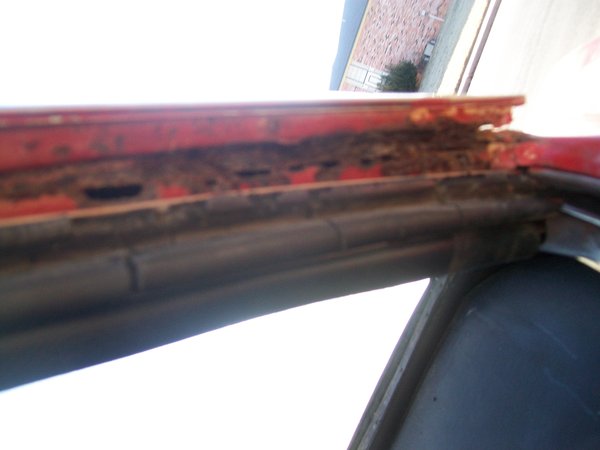 The aforementioned C pillar