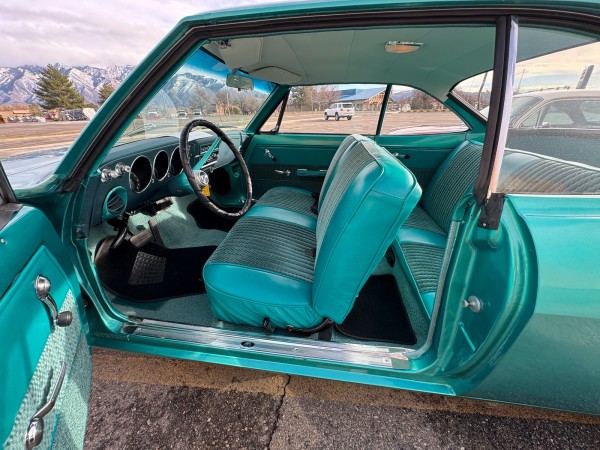 65 interior (2).jpeg