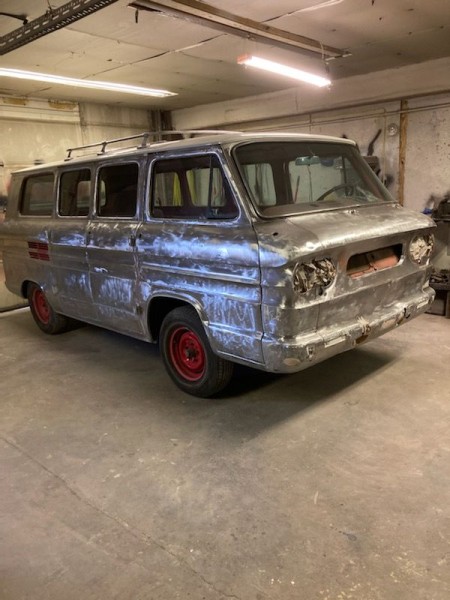 April 2022 Prior to my stripping the van, the roof and engine compartment were repainted while the powerpack was out getting gone over by the folks at the Corvair Ranch.