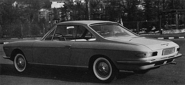 1963_Pininfarina_Chevrolet_Corvair_Coupe_(II)_03.jpg