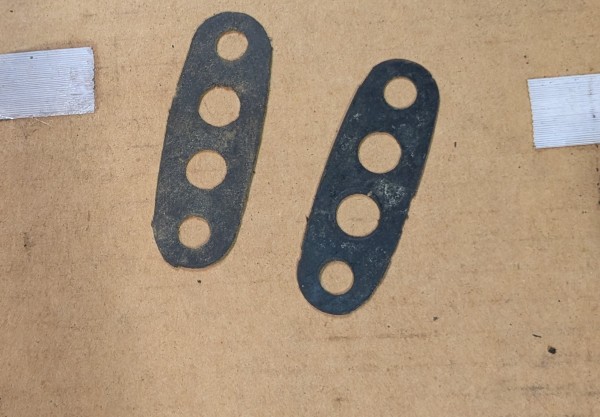 Gaskets 06 Two of These.jpg