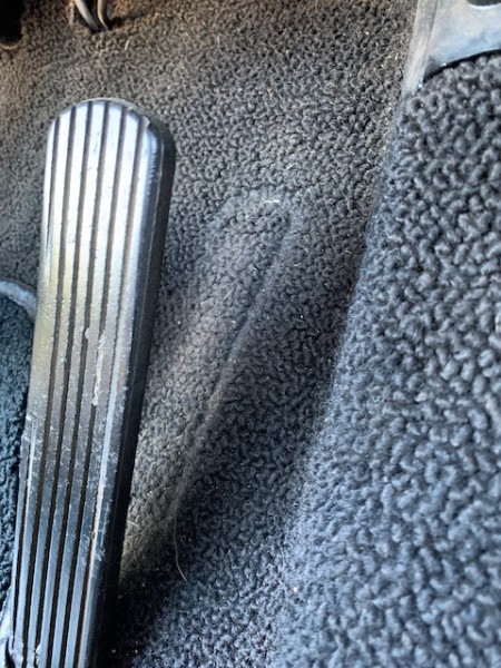 Corvair-Throttle-Carpet.jpg