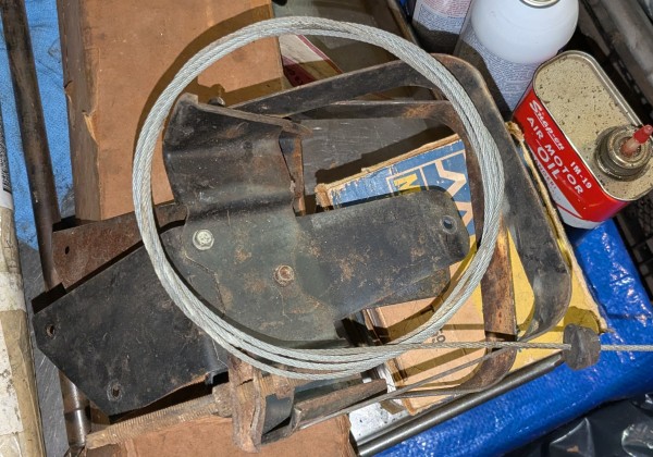 Washer Tank Mounts 01.jpg