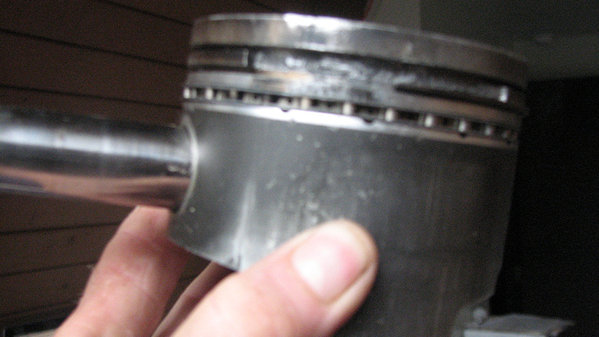 busted piston.jpg